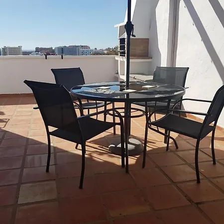 Penthouse At Pueblo Evita Апартаменты Бенальмадена